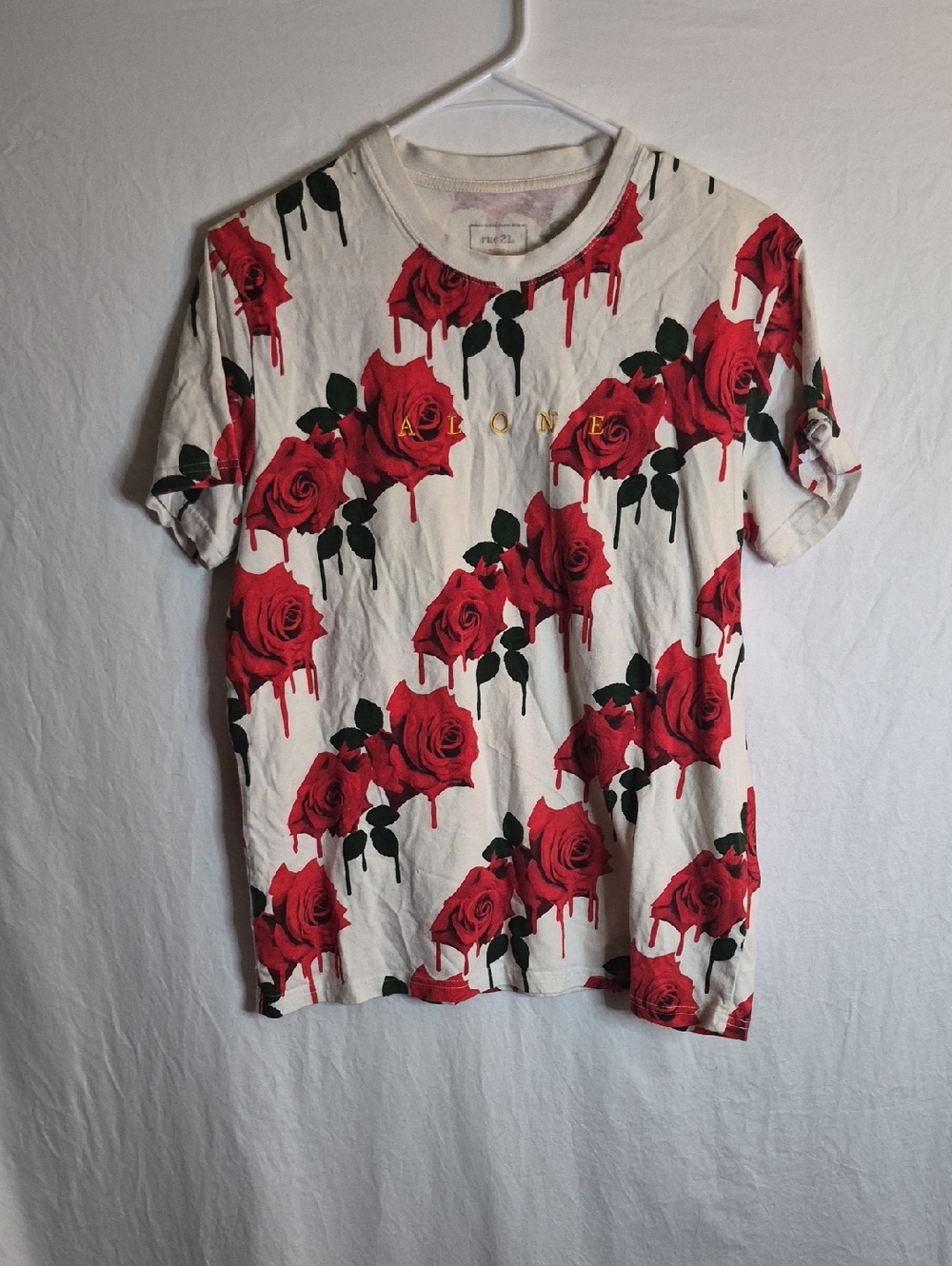 Rue21 White Short-Sleeve Tee with Dripping Red Rose Print